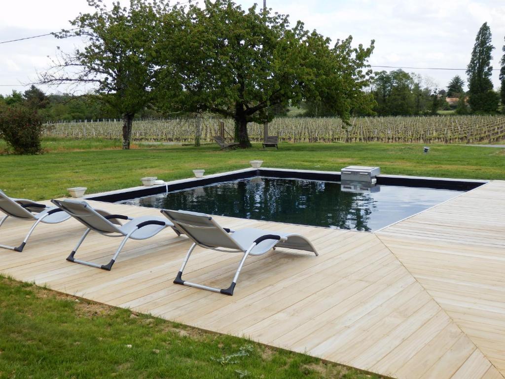 Moulon-sur-Dordogne 샤토 라 모테 뒤 배리 B&B 외부 사진